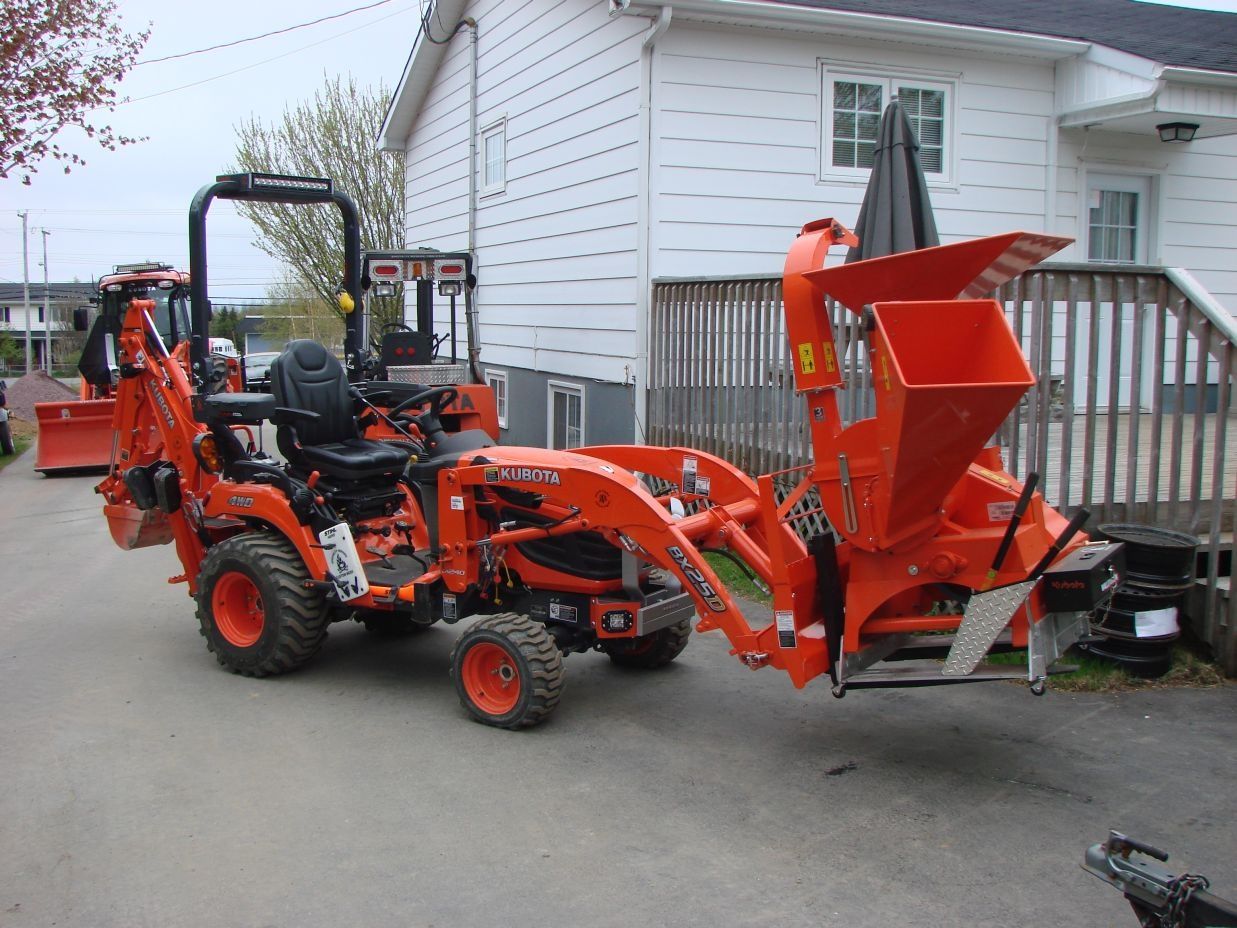 kubota ballast box converted to quick hitch compatible